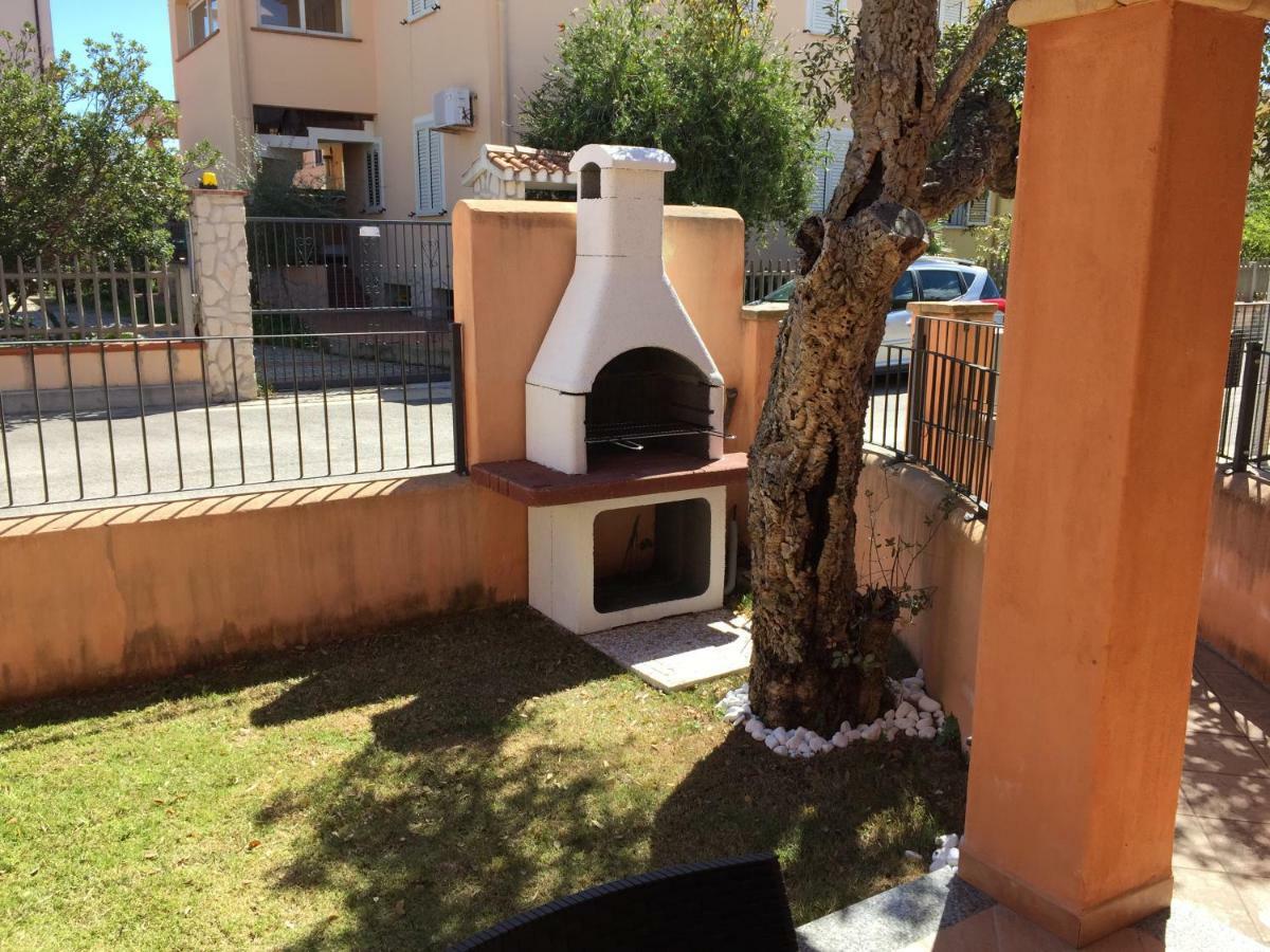 Milly Apartment Arbatax Exterior photo